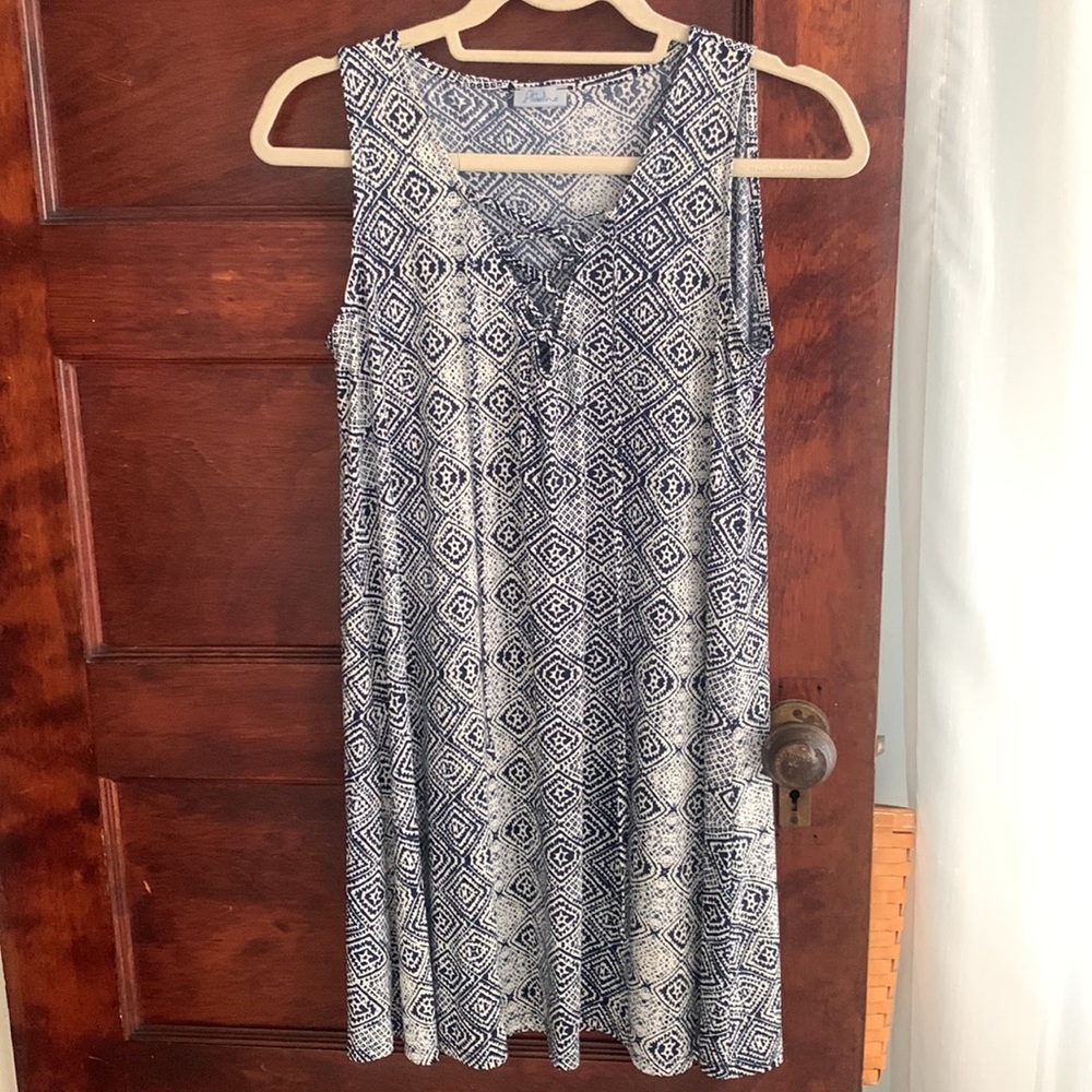 Abbeline Blue and White Geometric Aline dress